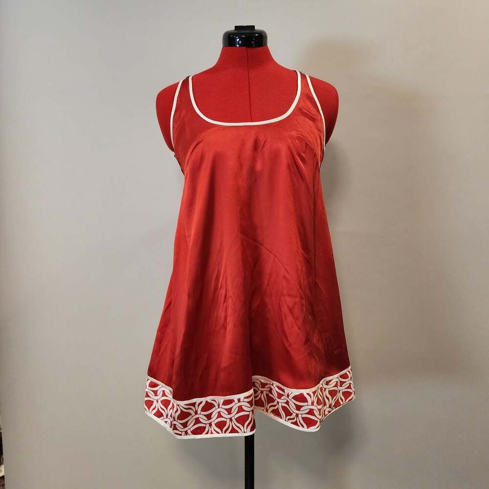 bebe Women's Reversible Red and White Geometric Print Sleeveless Tank Top